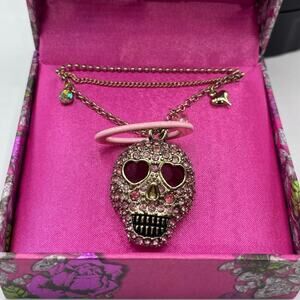 Betsey Johnson Angel Devil
Collection Chain Pink Skull Halo
Dangle Necklace New